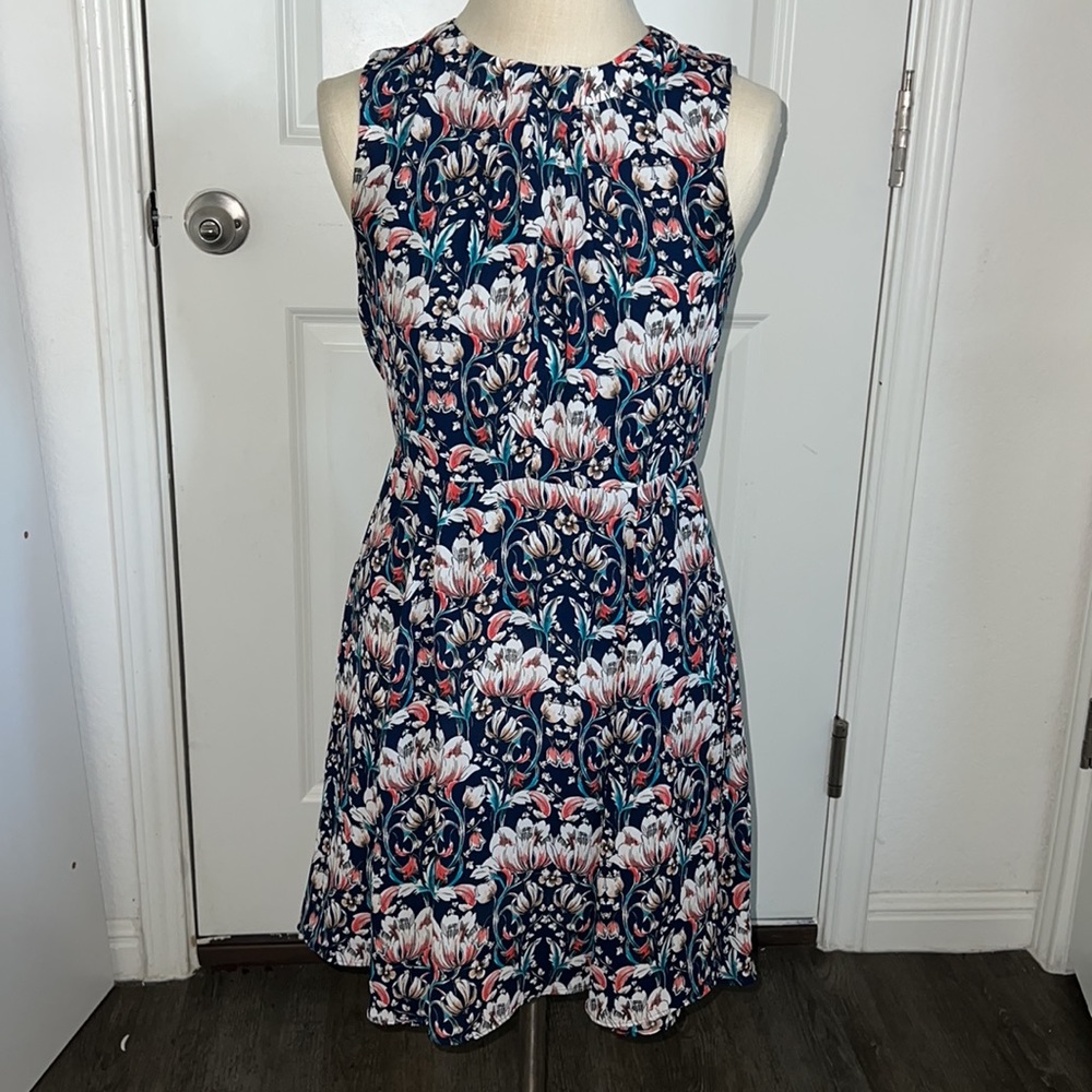 📌Banana Republic factory floral dress Size 4p